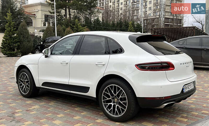 Внедорожник / Кроссовер Porsche Macan 2016 в Одессе