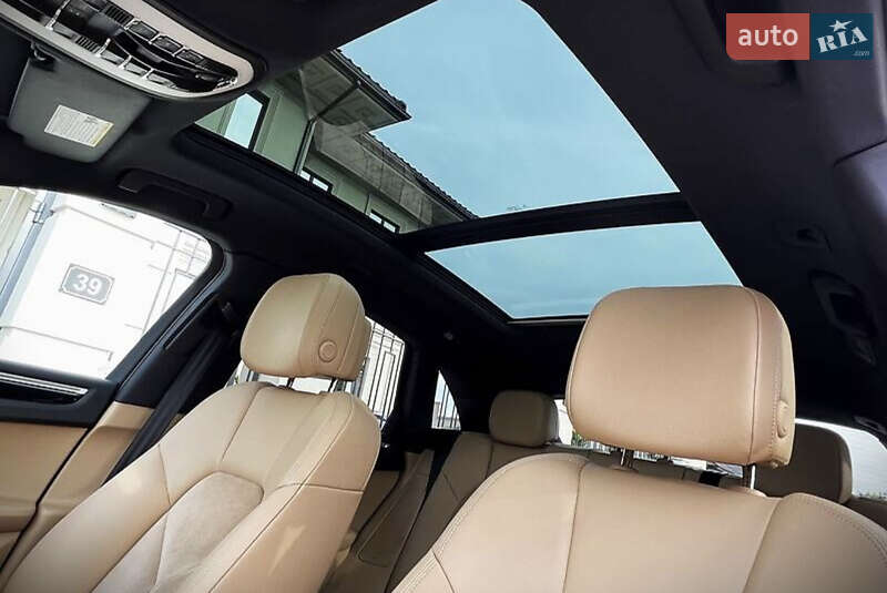 Внедорожник / Кроссовер Porsche Macan 2016 в Одессе