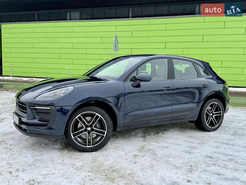 Внедорожник / Кроссовер Porsche Macan 2021 в Киеве