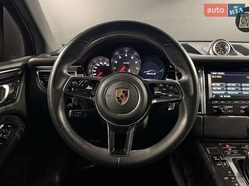 Позашляховик / Кросовер Porsche Macan 2015 в Одесі фото 22 Позашляховик / Кросовер Porsche Macan 2015 в Одесі
