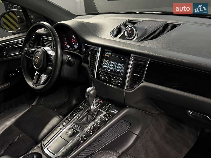 Позашляховик / Кросовер Porsche Macan 2015 в Одесі фото 30 Позашляховик / Кросовер Porsche Macan 2015 в Одесі