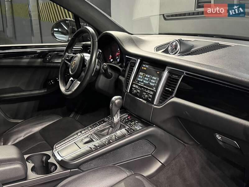 Позашляховик / Кросовер Porsche Macan 2015 в Одесі фото 32 Позашляховик / Кросовер Porsche Macan 2015 в Одесі