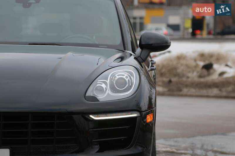 Внедорожник / Кроссовер Porsche Macan 2018 в Киеве фото 4 Внедорожник / Кроссовер Porsche Macan 2018 в Киеве