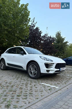 Внедорожник / Кроссовер Porsche Macan 2014 в Киеве