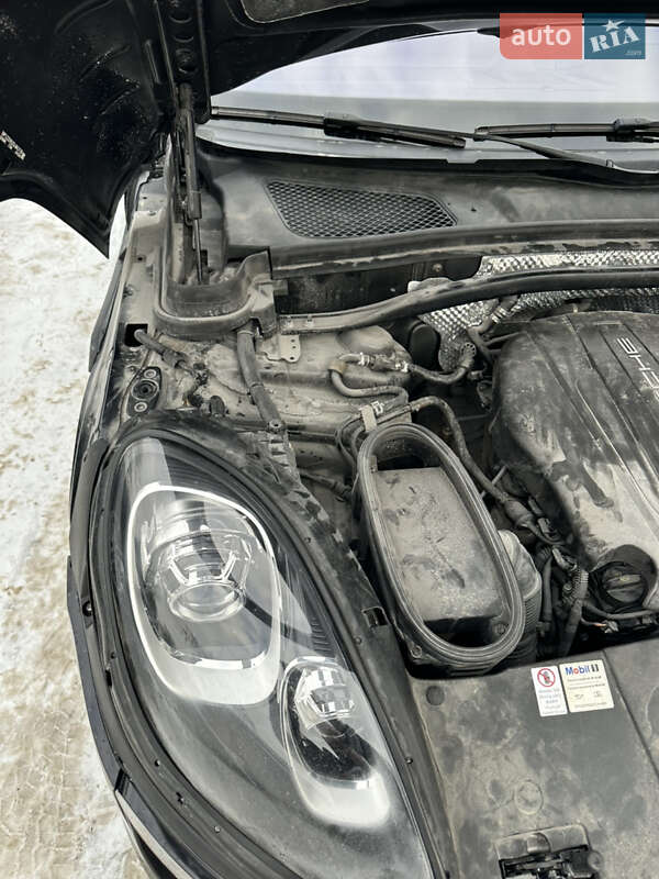 Позашляховик / Кросовер Porsche Macan 2018 в Тернополі