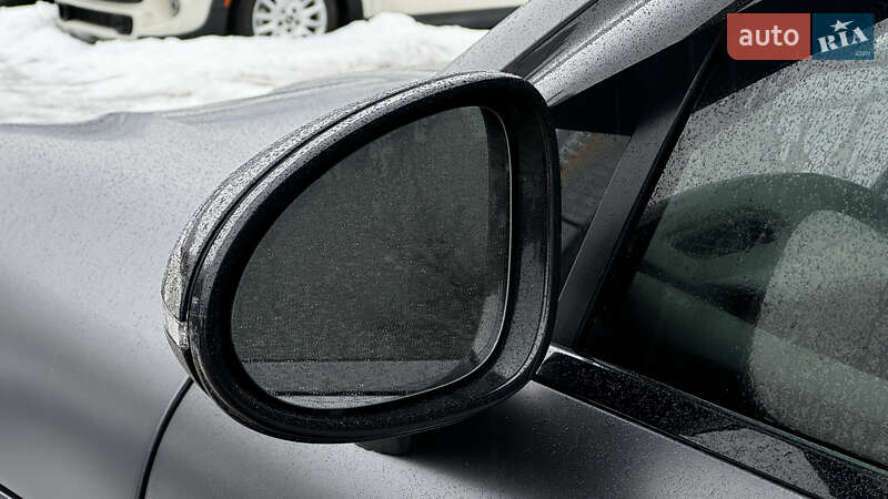 Позашляховик / Кросовер Porsche Macan 2016 в Києві