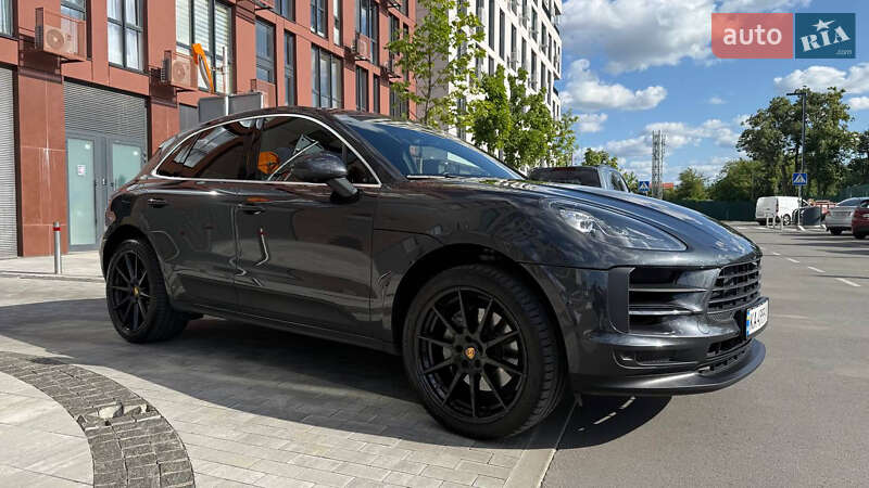 Позашляховик / Кросовер Porsche Macan 2020 в Києві