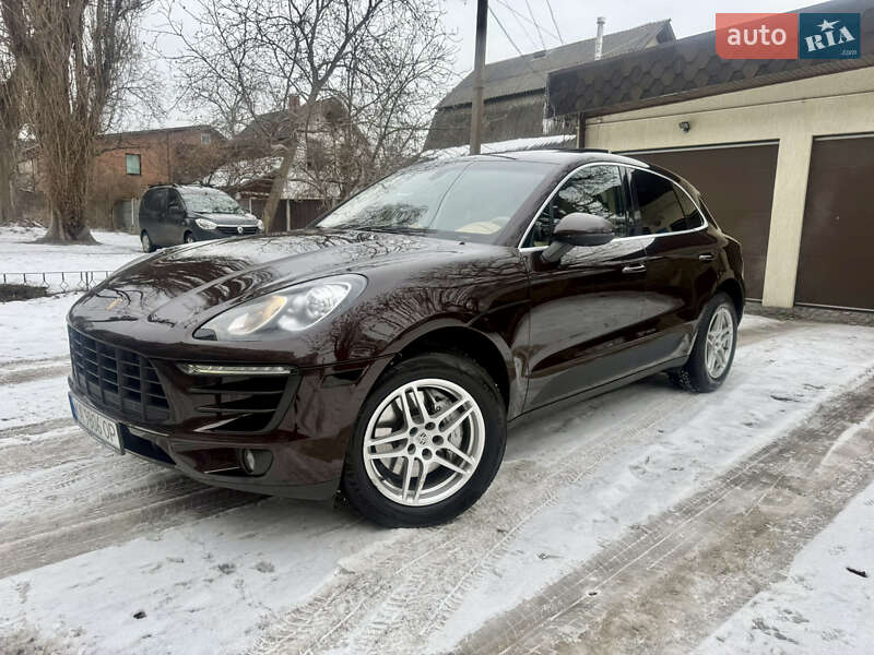 Позашляховик / Кросовер Porsche Macan 2014 в Києві