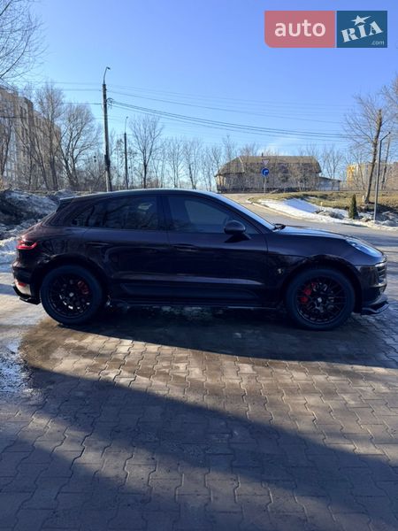 Внедорожник / Кроссовер Porsche Macan 2016 в Хмельницком