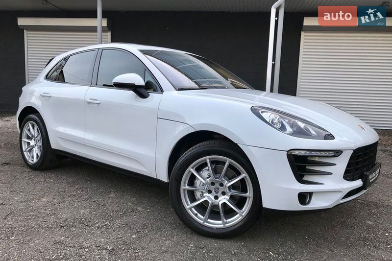 Позашляховик / Кросовер Porsche Macan 2016 в Києві