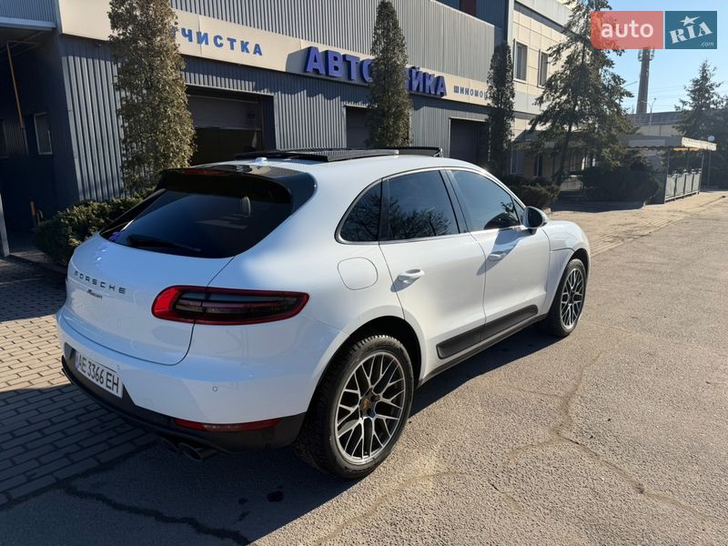 Внедорожник / Кроссовер Porsche Macan 2018 в Павлограде