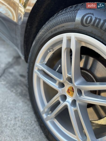 Внедорожник / Кроссовер Porsche Macan 2018 в Чернигове