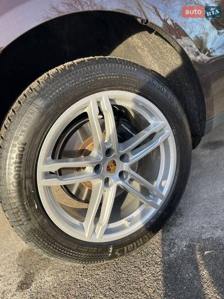 Внедорожник / Кроссовер Porsche Macan 2018 в Чернигове