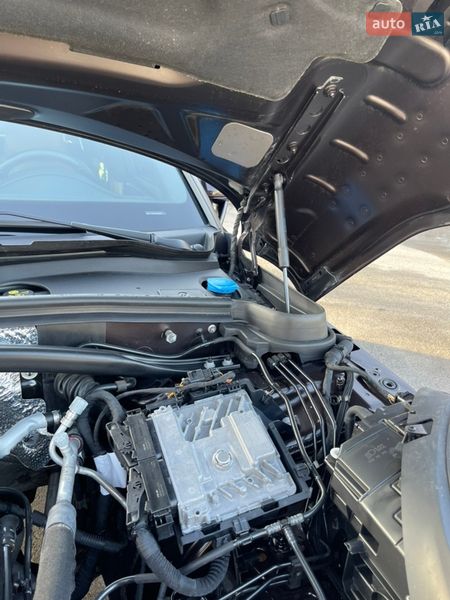 Внедорожник / Кроссовер Porsche Macan 2018 в Чернигове