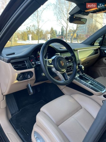 Внедорожник / Кроссовер Porsche Macan 2018 в Чернигове