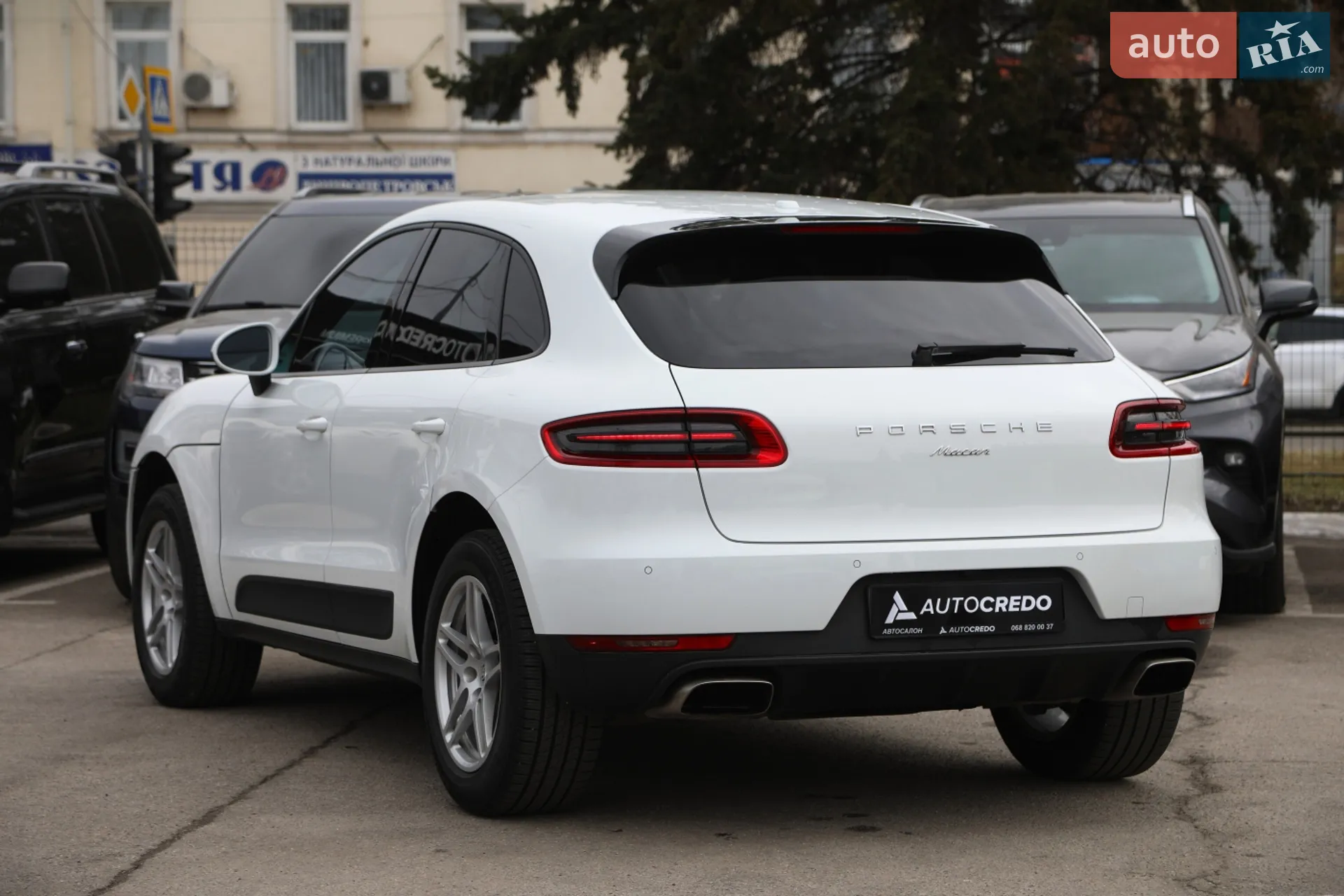 2018 Porsche Macan - мініатюра 4
