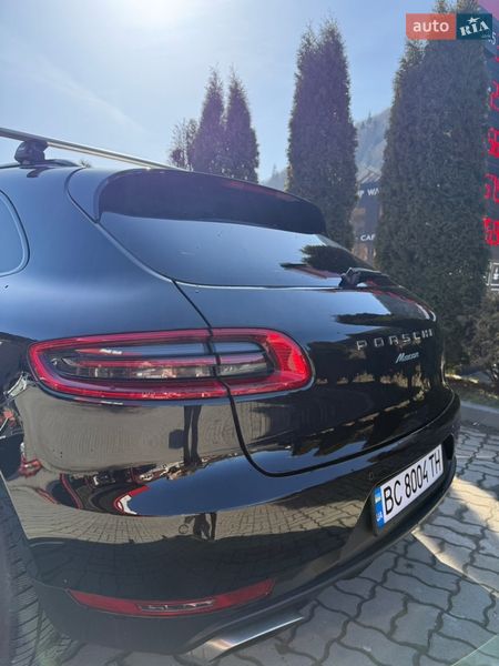Позашляховик / Кросовер Porsche Macan 2016 в Ужгороді