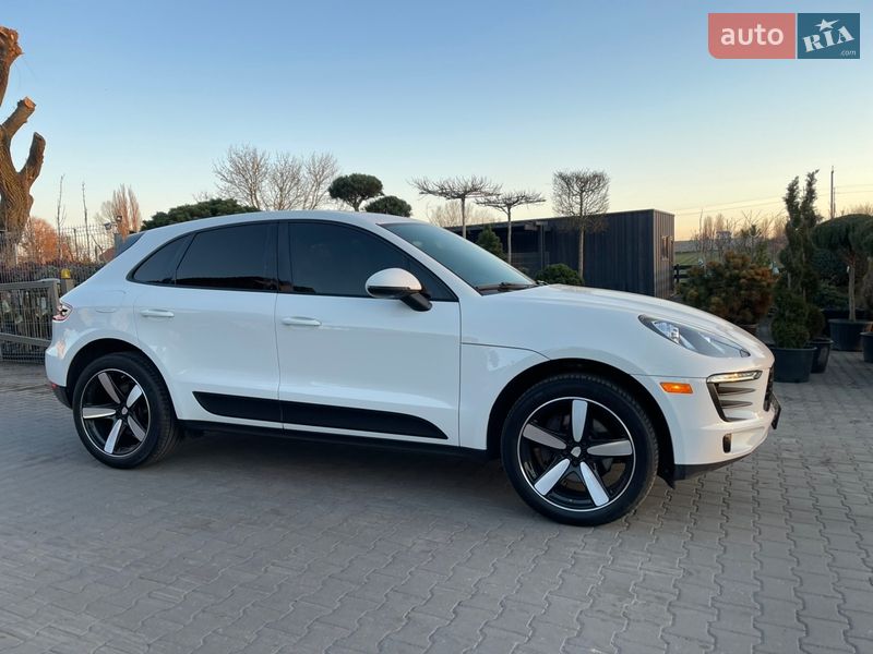 Внедорожник / Кроссовер Porsche Macan 2018 в Луцке