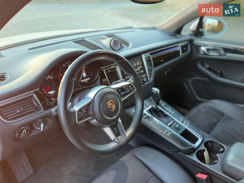 Внедорожник / Кроссовер Porsche Macan 2018 в Луцке