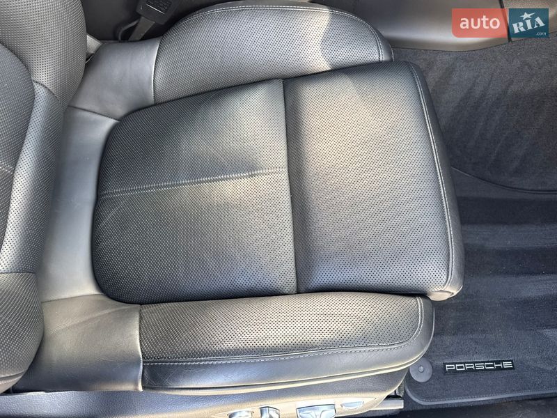 Внедорожник / Кроссовер Porsche Macan 2019 в Харькове
