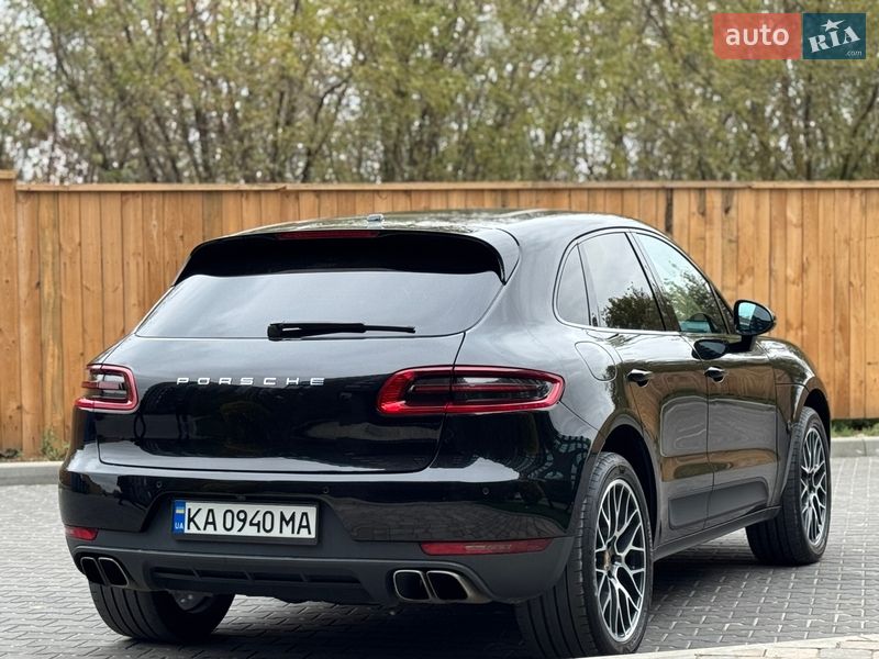 Внедорожник / Кроссовер Porsche Macan 2015 в Киеве