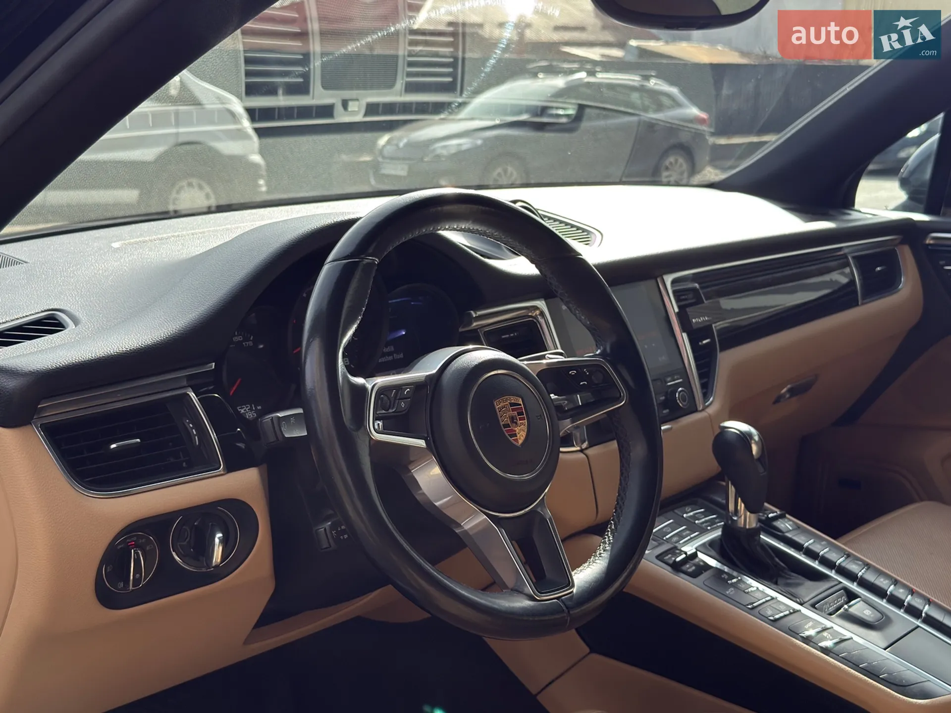2016 Porsche Macan - мініатюра 22