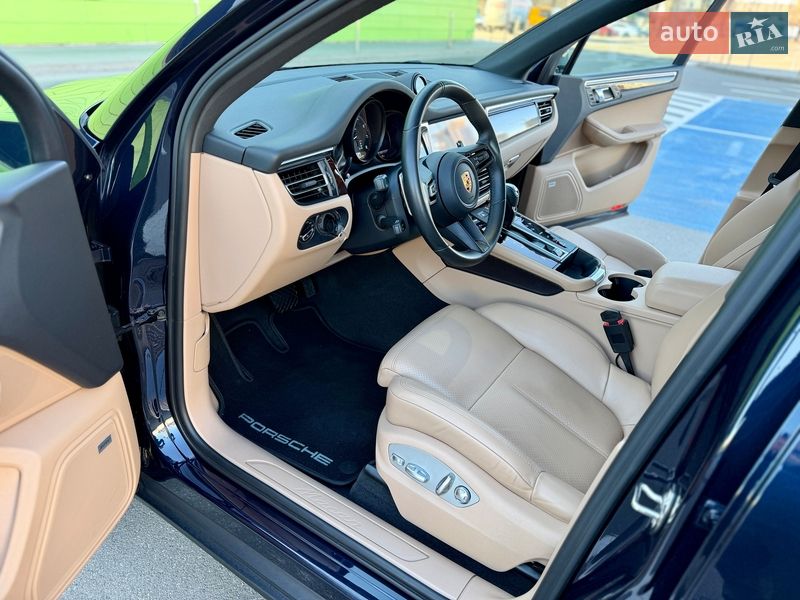 Позашляховик / Кросовер Porsche Macan 2021 в Києві