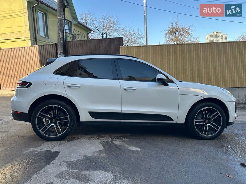 Внедорожник / Кроссовер Porsche Macan 2019 в Киеве
