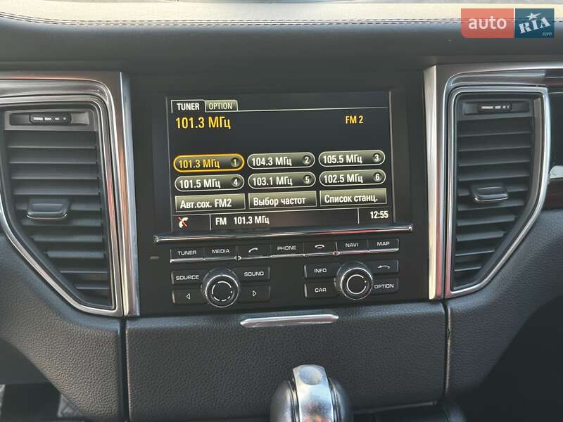 Позашляховик / Кросовер Porsche Macan 2015 в Івано-Франківську