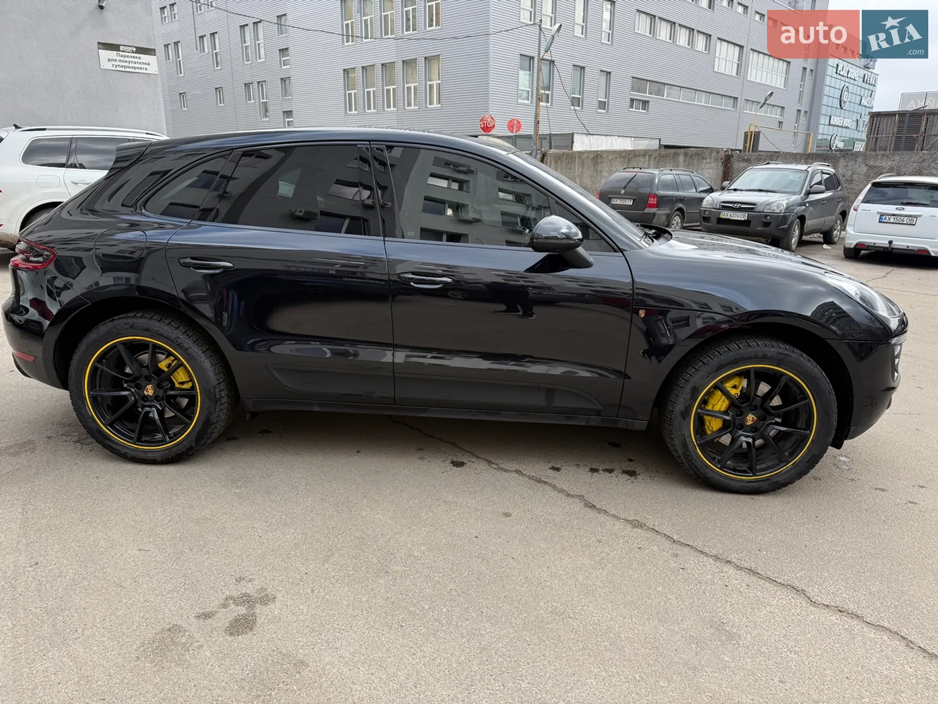 2015 Porsche Macan - мініатюра 2