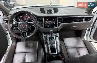 Внедорожник / Кроссовер Porsche Macan 2015 в Одессе