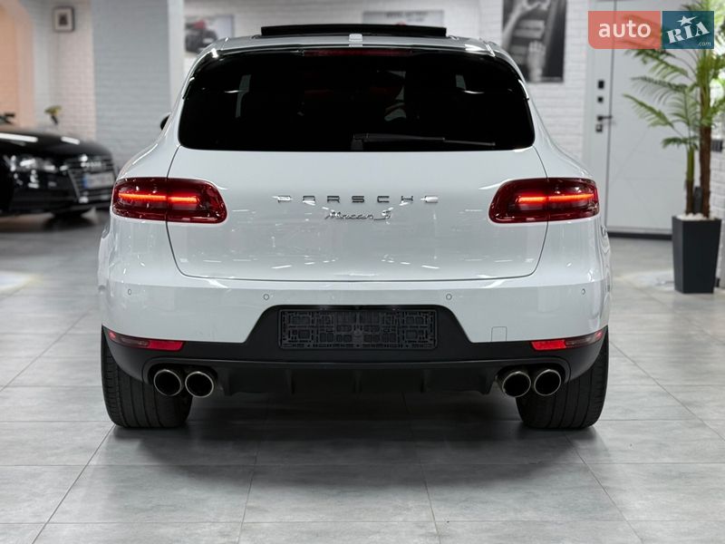 Внедорожник / Кроссовер Porsche Macan 2015 в Одессе
