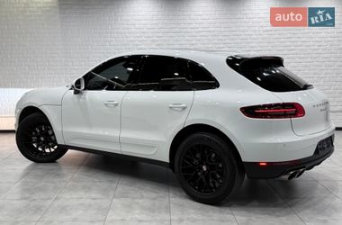 Внедорожник / Кроссовер Porsche Macan 2015 в Одессе