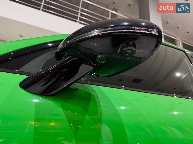 Внедорожник / Кроссовер Porsche Macan 2021 в Одессе