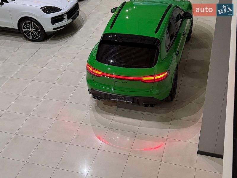 Внедорожник / Кроссовер Porsche Macan 2021 в Одессе