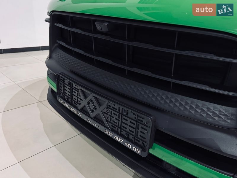 Внедорожник / Кроссовер Porsche Macan 2021 в Одессе
