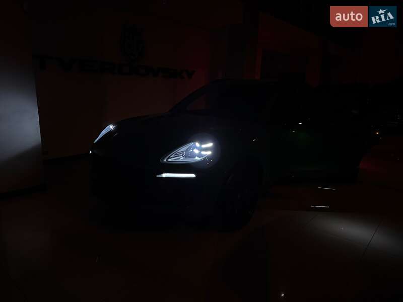 Внедорожник / Кроссовер Porsche Macan 2021 в Одессе