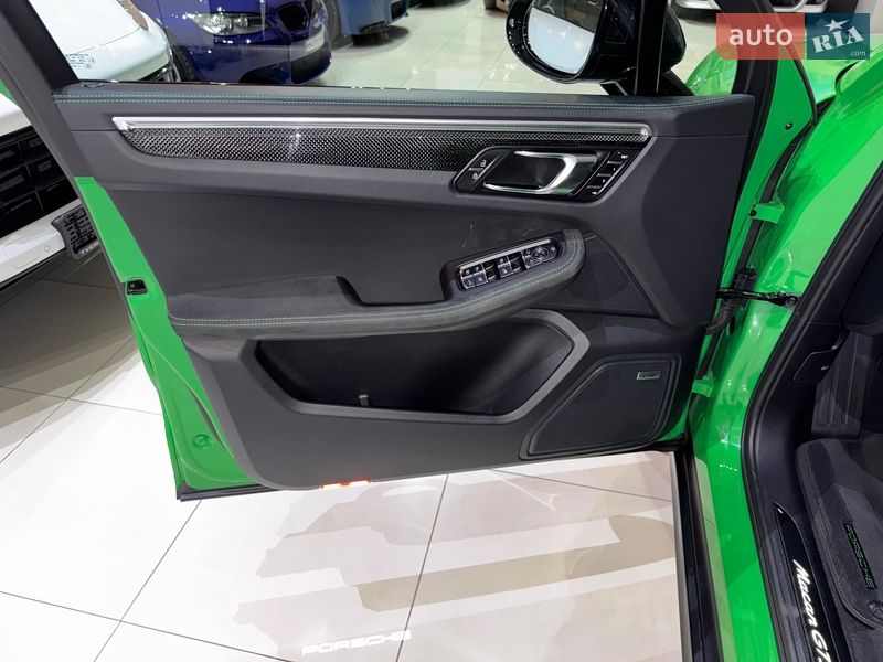 Внедорожник / Кроссовер Porsche Macan 2021 в Одессе