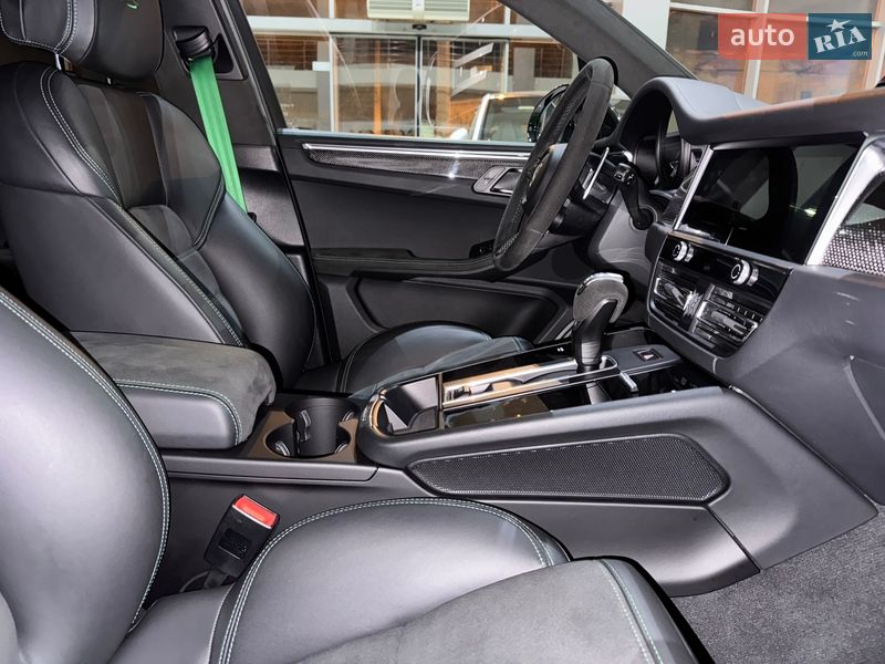 Внедорожник / Кроссовер Porsche Macan 2021 в Одессе