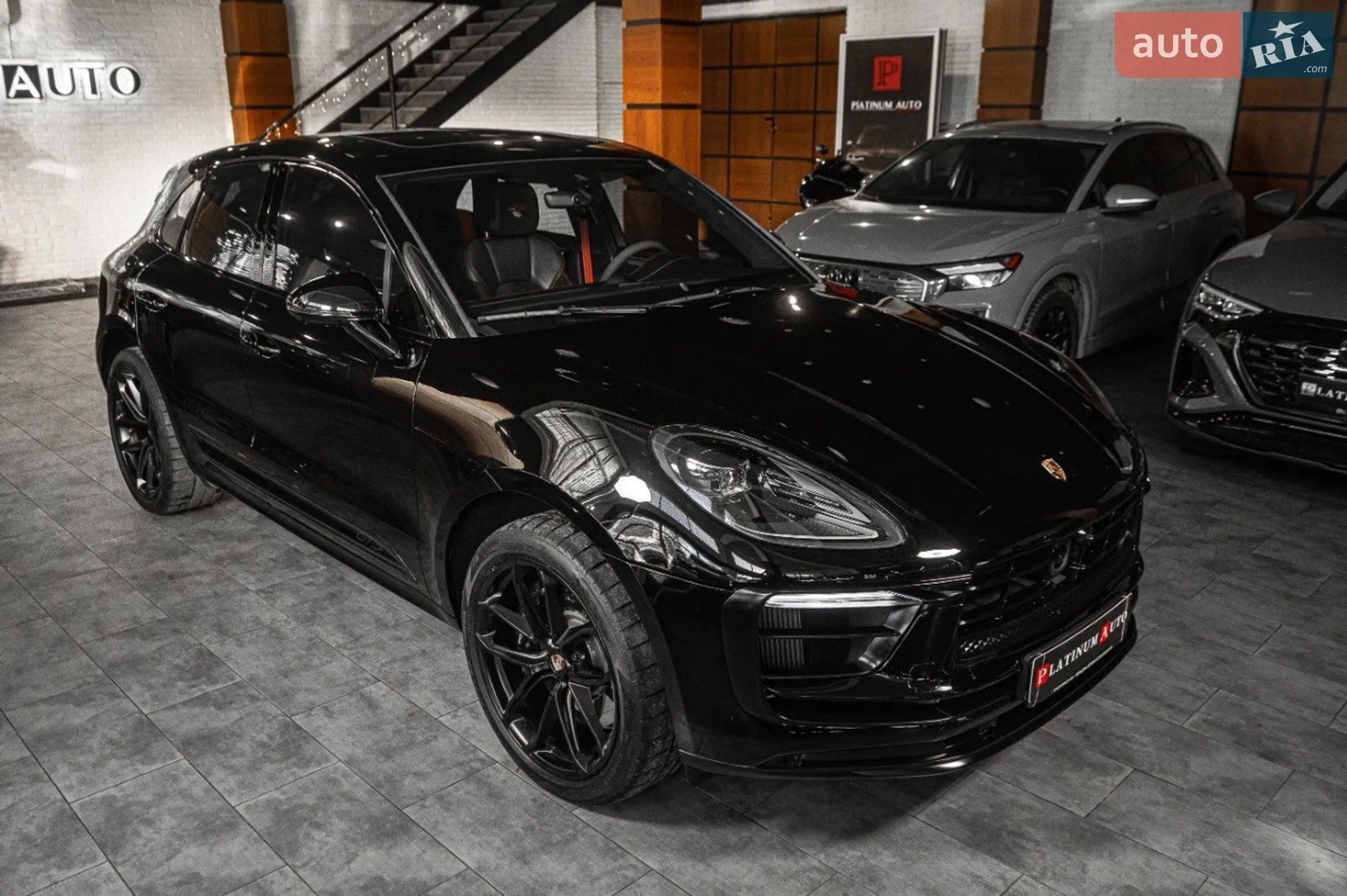 2023 Porsche Macan - мініатюра 3