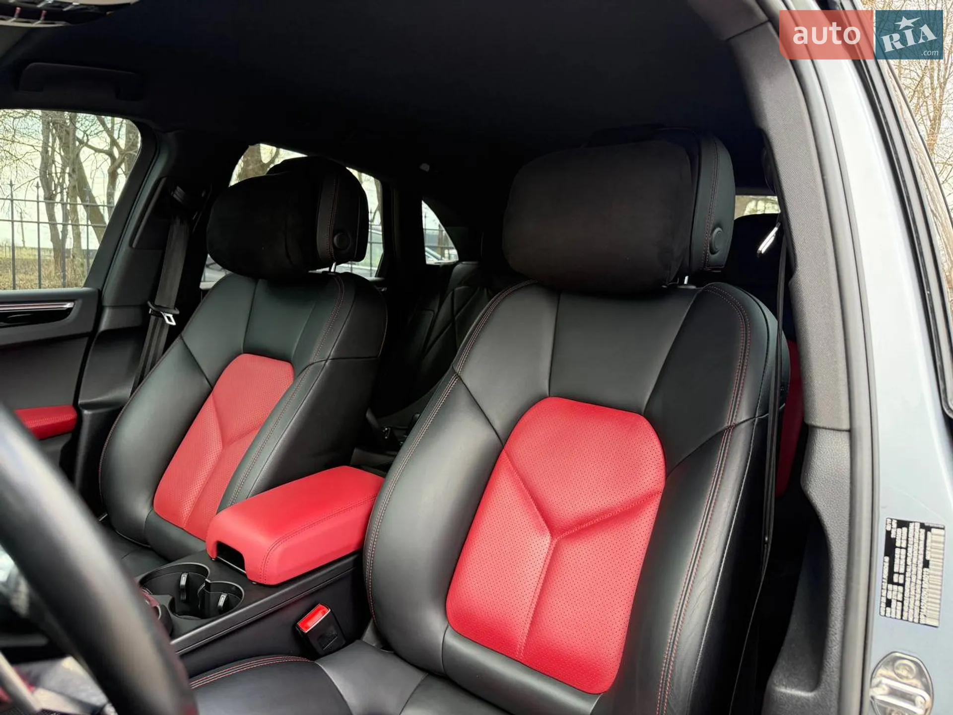 2019 Porsche Macan - мініатюра 4