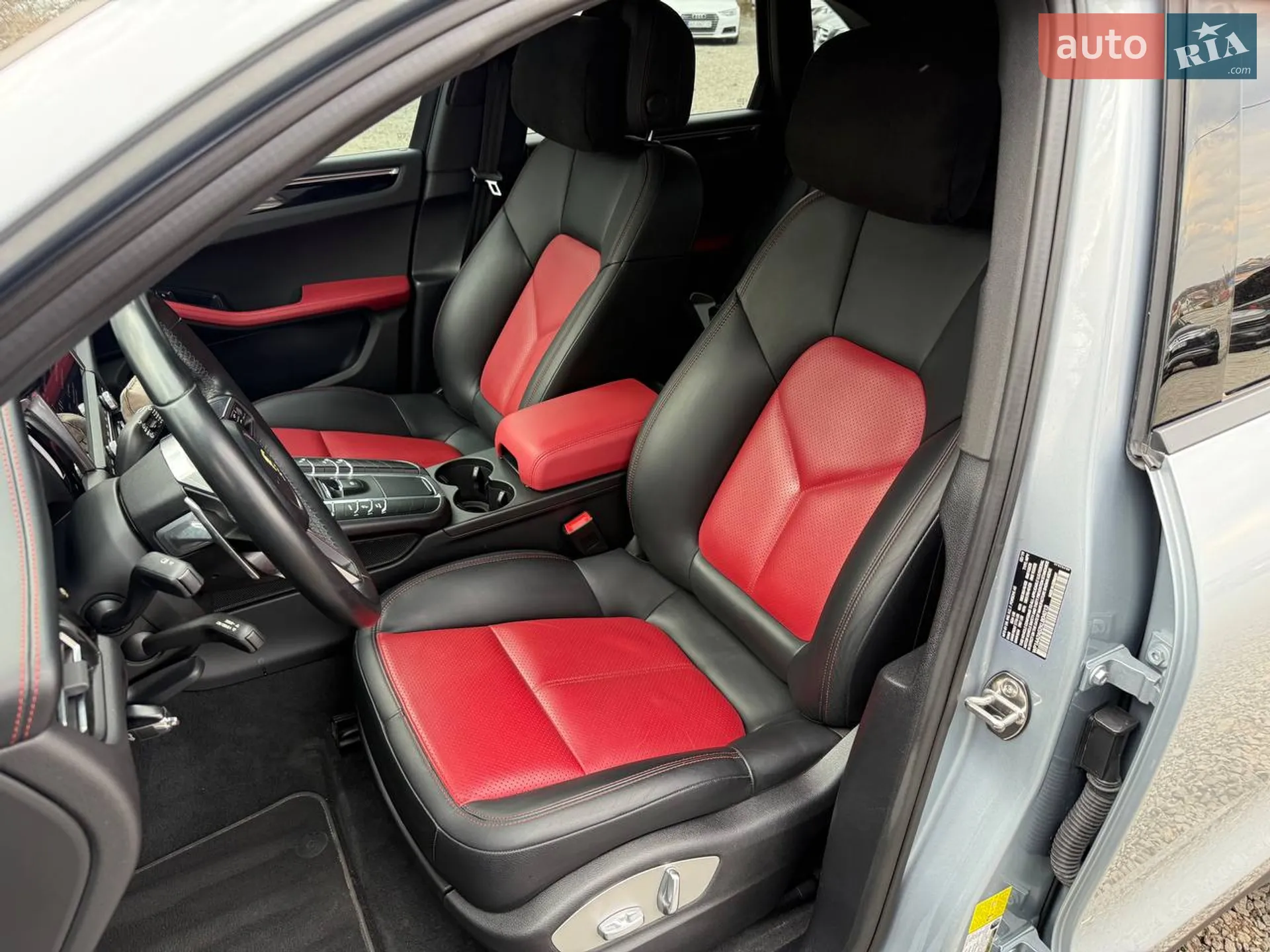 2019 Porsche Macan - мініатюра 29