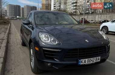 Внедорожник / Кроссовер Porsche Macan 2015 в Киеве