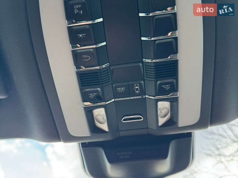 Позашляховик / Кросовер Porsche Macan 2014 в Києві фото 22 Позашляховик / Кросовер Porsche Macan 2014 в Києві