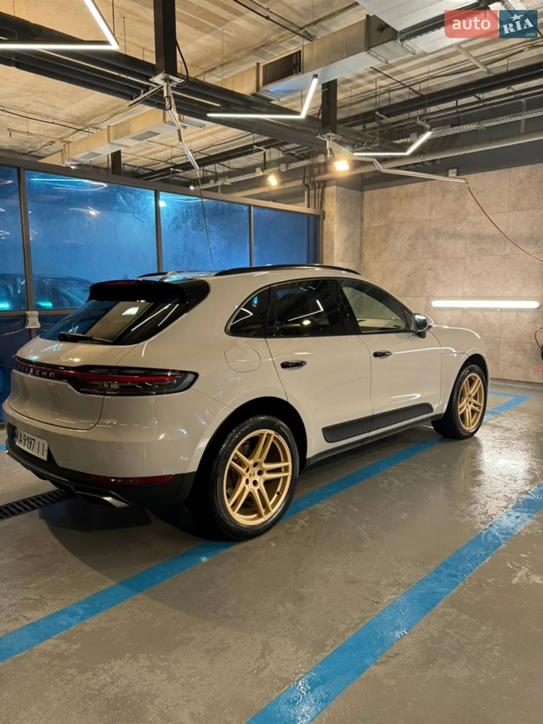 2019 Porsche Macan - мініатюра 3