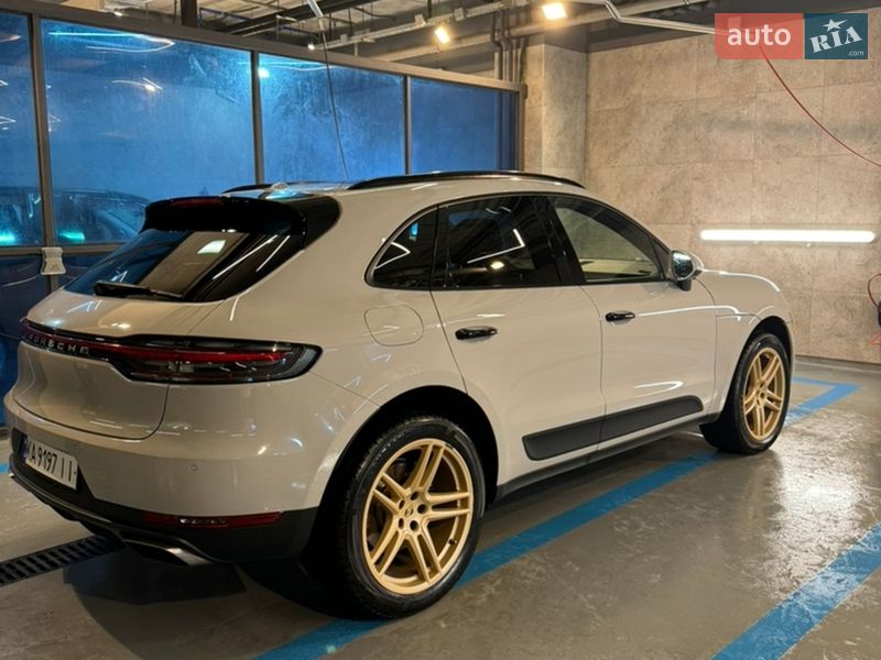 Внедорожник / Кроссовер Porsche Macan 2019 в Киеве фото 3 Внедорожник / Кроссовер Porsche Macan 2019 в Киеве