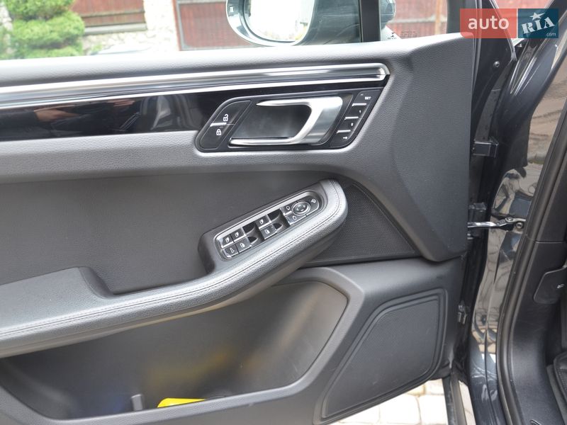 Внедорожник / Кроссовер Porsche Macan 2020 в Тернополе фото 11 Внедорожник / Кроссовер Porsche Macan 2020 в Тернополе