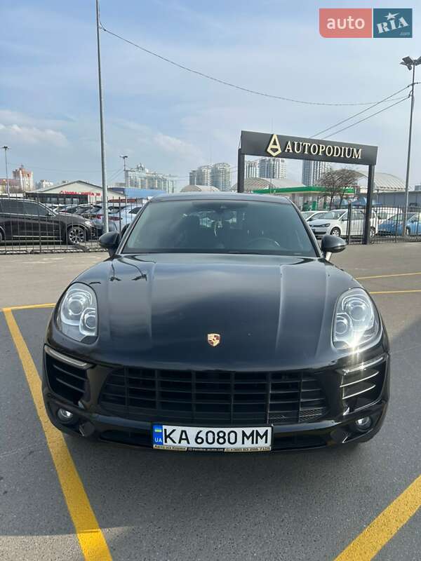 Внедорожник / Кроссовер Porsche Macan 2016 в Киеве фото 2 Внедорожник / Кроссовер Porsche Macan 2016 в Киеве