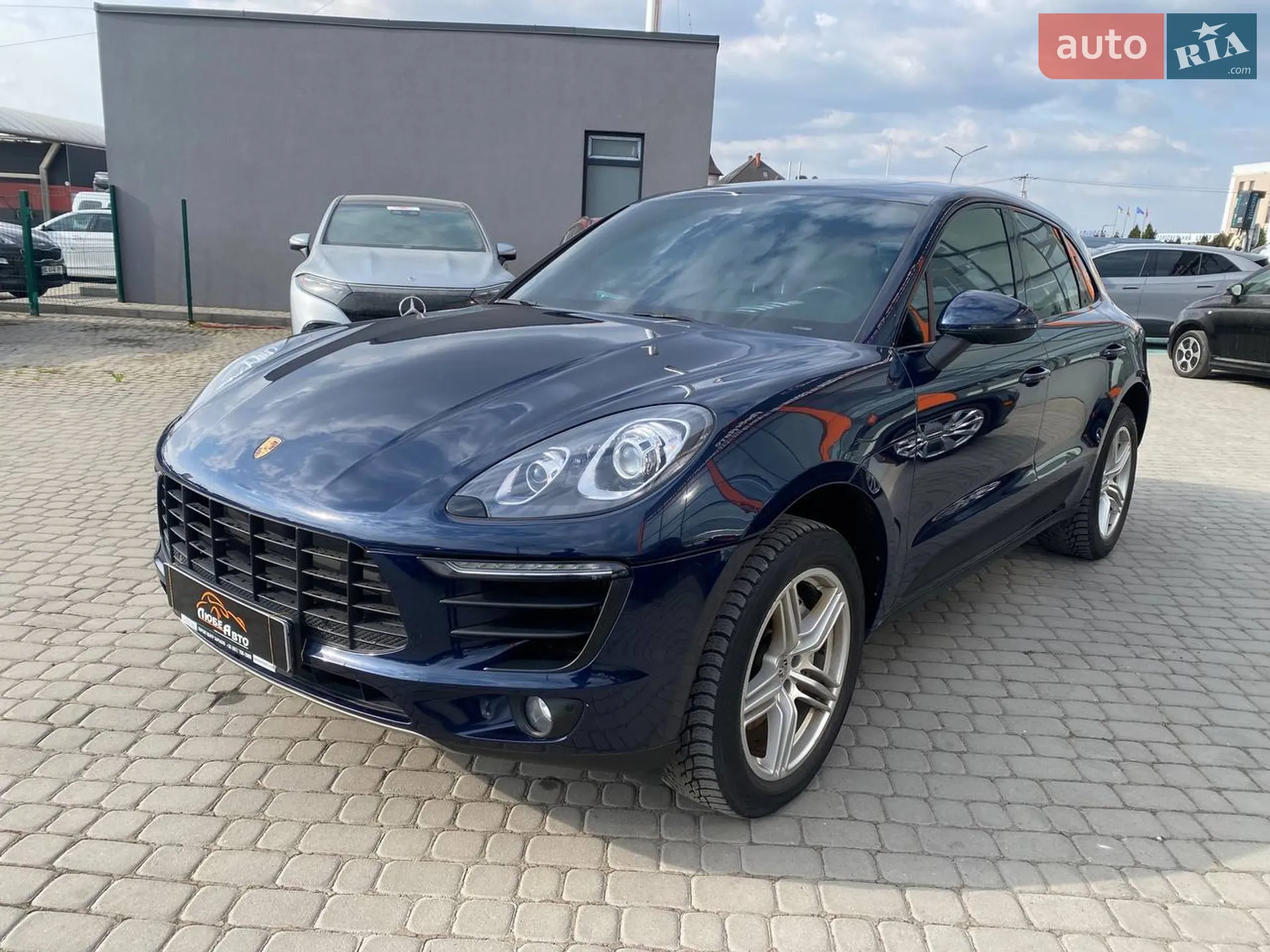 2017 Porsche Macan - мініатюра 3