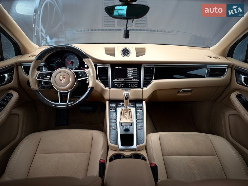 Позашляховик / Кросовер Porsche Macan 2015 в Львові